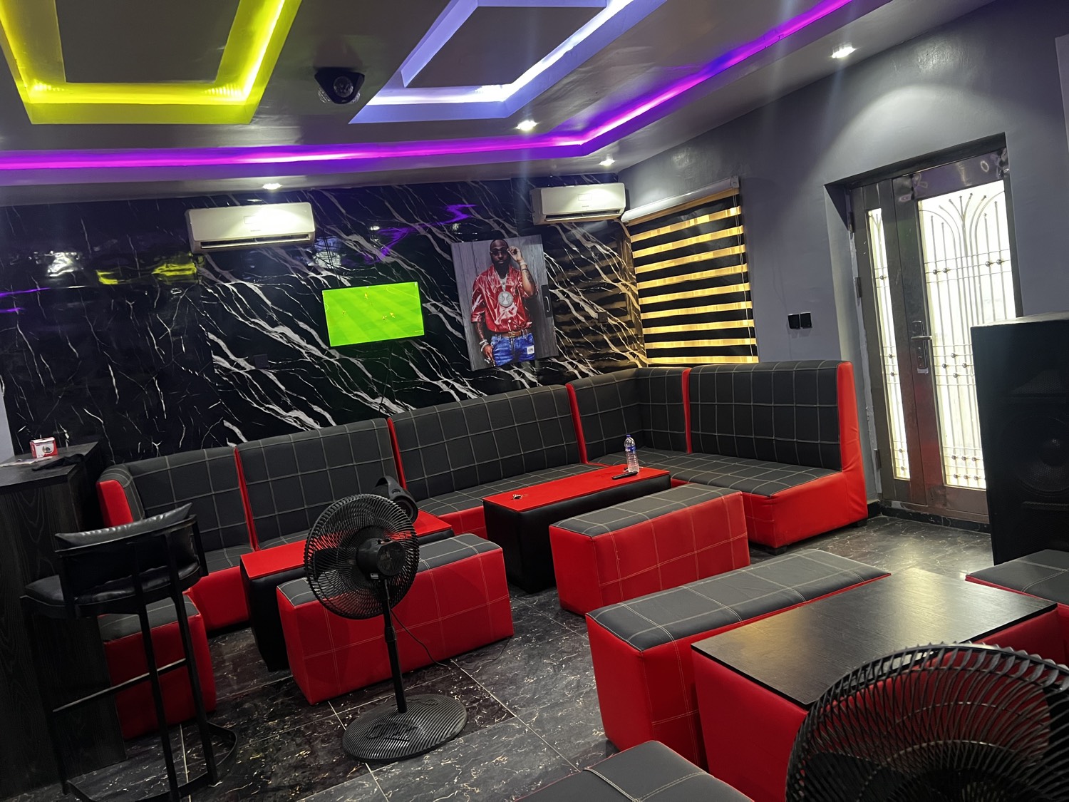 Crystal Inn Lounge
